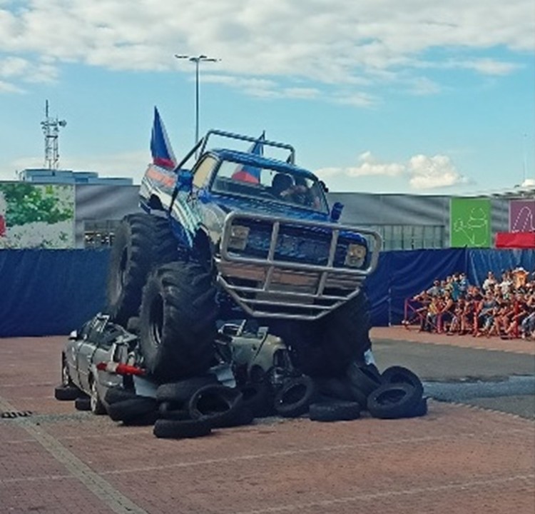 Demolice aut